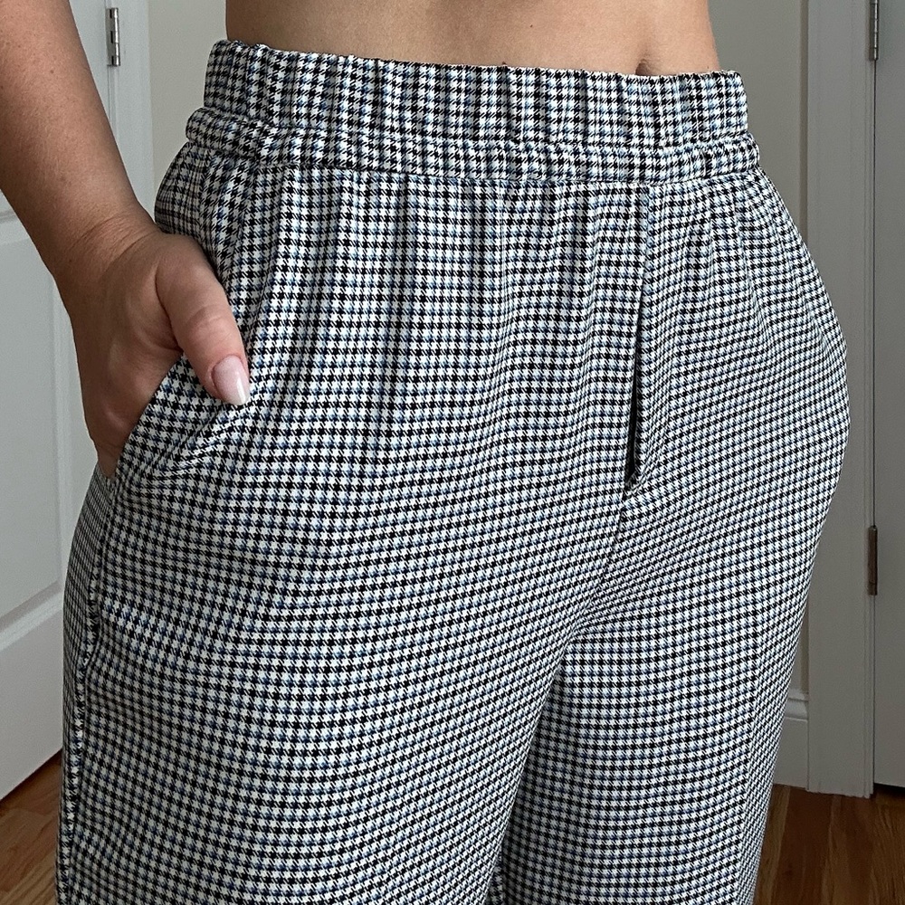 Houndstooth Pattern Slacks With Pockets - Picture 9 of 13